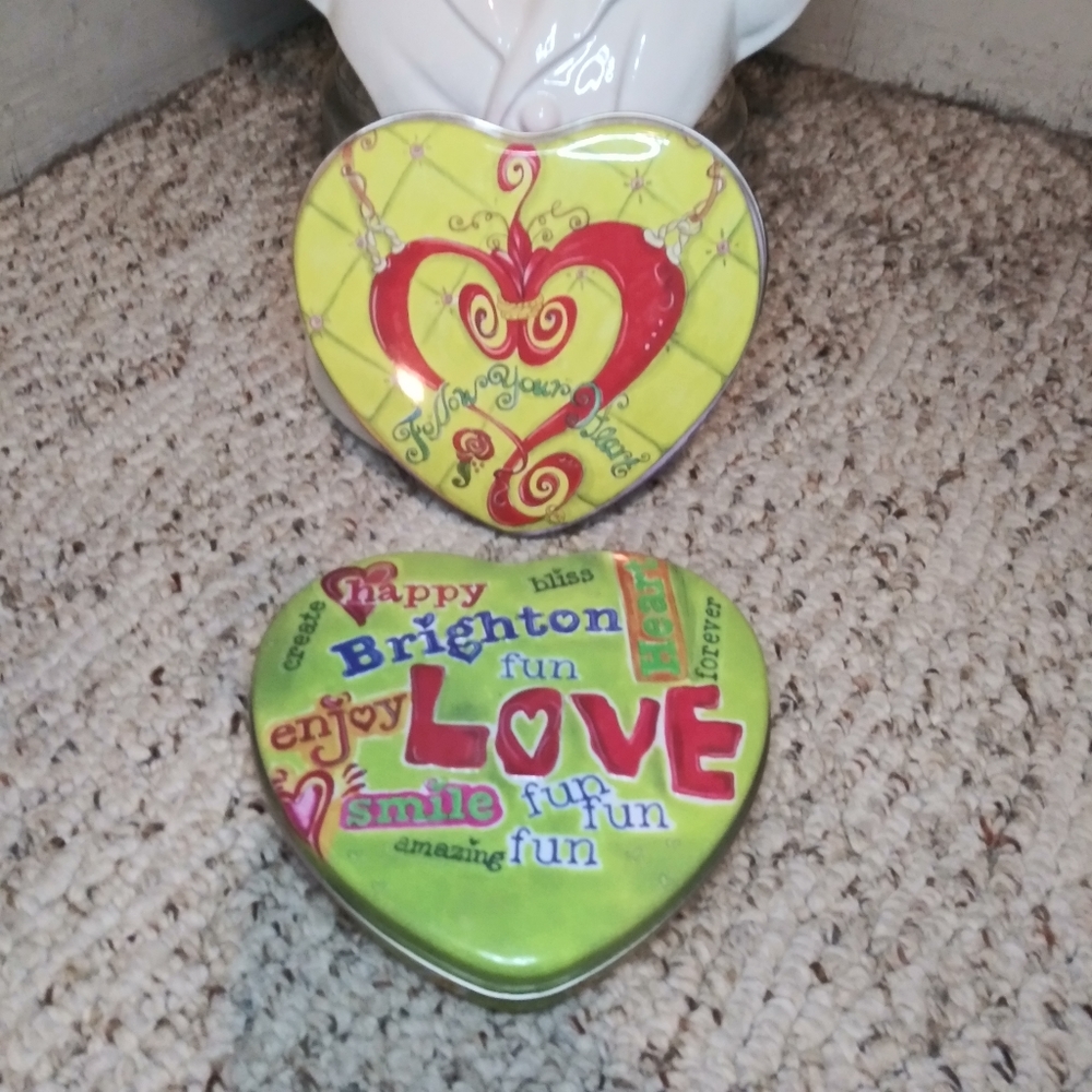 Vintage Brighton Heart Shaped Jewelry Tins - Picture 5 of 5